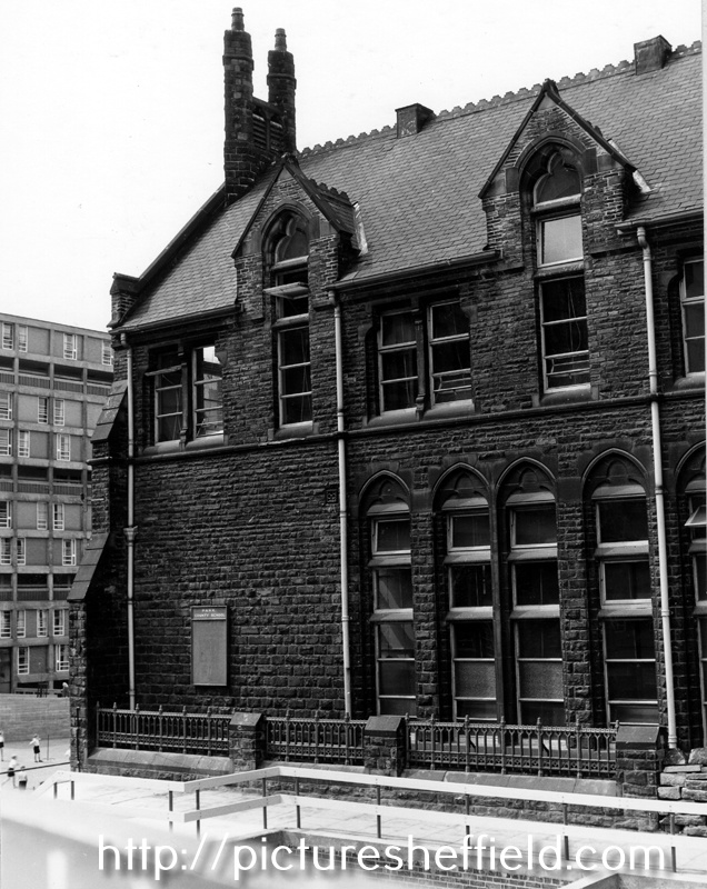 Park Junior and Infant School, Duke Street formerly Park County School with Park Hill Flats in the background