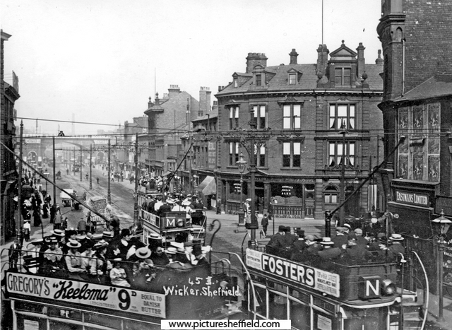 Wicker at junction with Blonk Street looking towards the Wicker Arches in the background, No.14, Corner Pin Hotel (right)