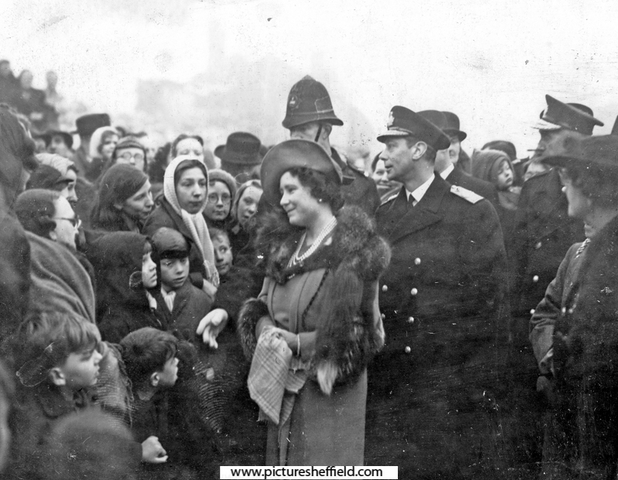 Royal visit of King George VI and Queen Elizabeth after the Blitz