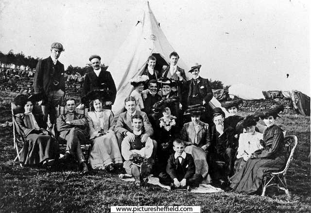 Ye Jollie Boyes' Camp at Ringinglow