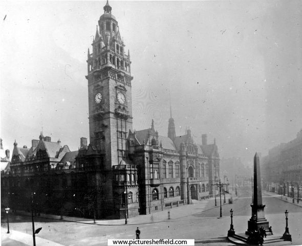 Town Hall and Jubilee Monolith, pre 1905
