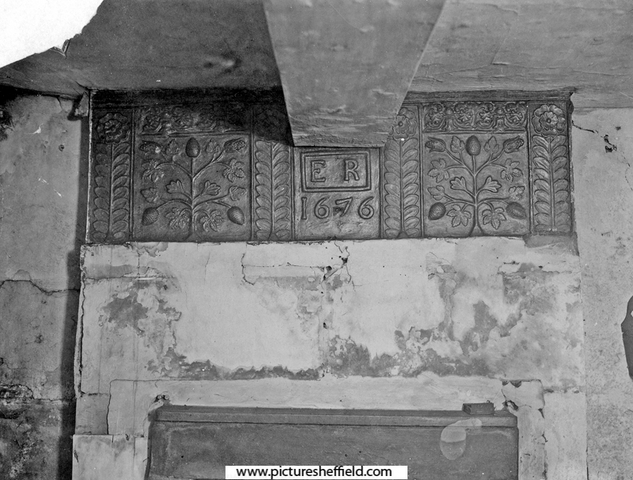 Plasterwork overmantel with the initials of Elizabeth Roades 1676, situated in Washford Bridge Old House, near Washford Bridge, Attercliffe Road, later known as Fleur-de-lis Inn, now demolished