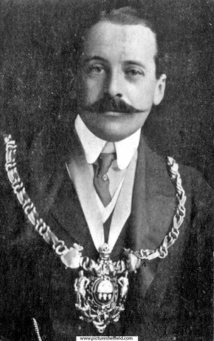  William Charles de Meuron Wenworth-Fitzwilliam (1872-1943), 7th Earl Fitzwilliam	