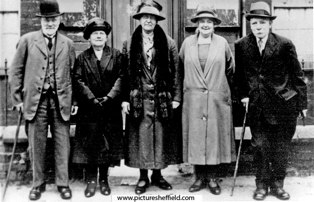 Group of people from Handsworth, 1928-29