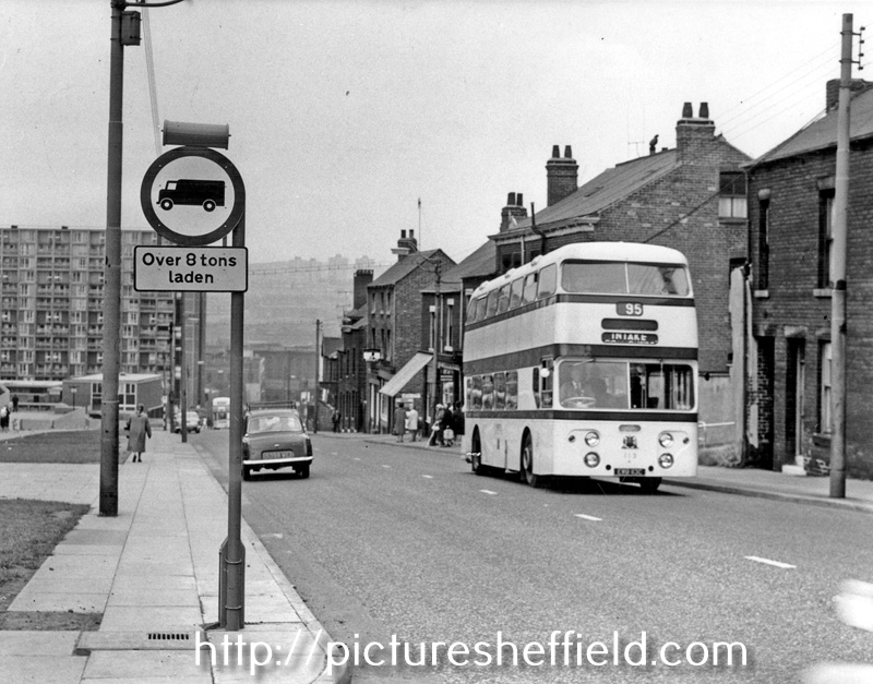 Sheffield Transport bus No. 95 on Duke Street looking towards City Centre, Park Hill Flats on left