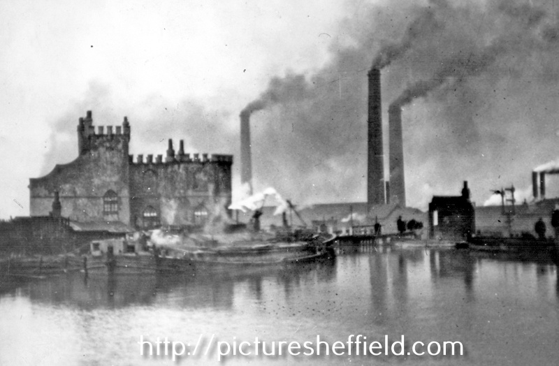 Lock House, Tinsley Locks, South Yorkshire Navigation Canal with Great Central Railway and Attercliffe Common Works (right)