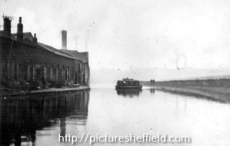 S.Yorks Navigation Canal with (possibly) Fitzalan Iron and Steel Works (right)