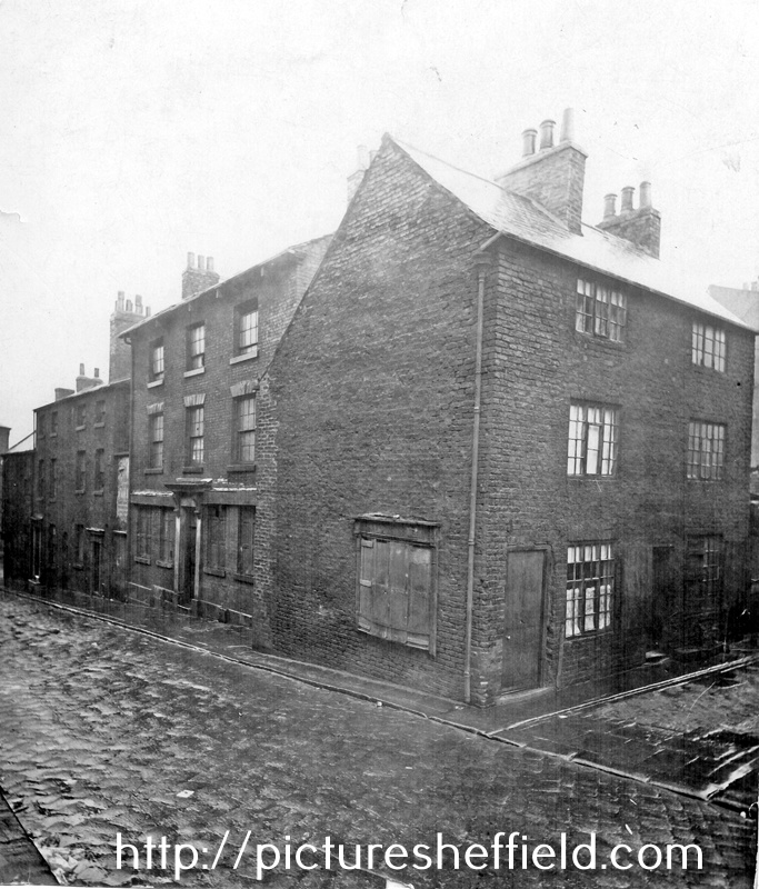 Holly Street, buildings situated between the portion of Trippet Lane and Bow Street, demolished to make way for street improvements, the double fronted building (No 5), centre, was originally the King William Inn