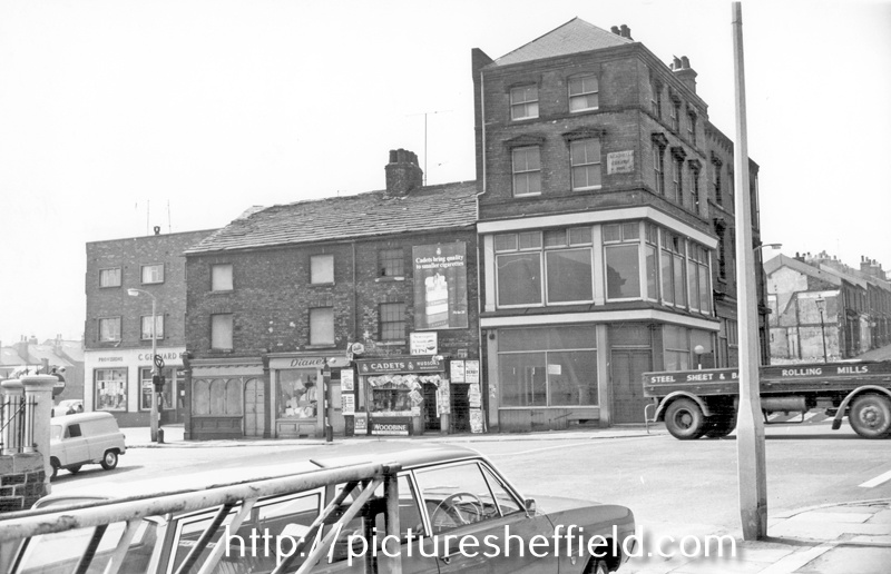 Leadhill's Corner, St. Philip's Road and Netherthorpe Place (left), properties including Nos. 31, J. and J. Hudson, newsagent and tobacconist and No 27/29, Diane's fancy goods