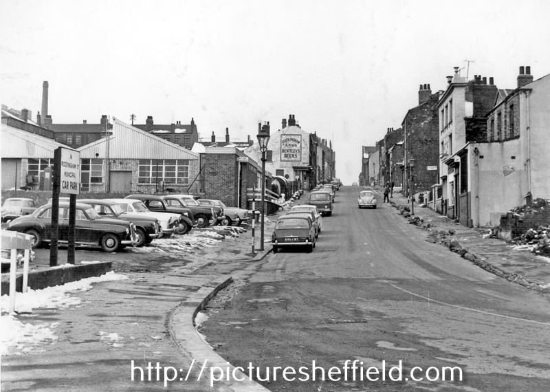 Rockingham Street looking towards Wellington Street and former Rockingham Arms, No. 213 Christadelphians' Meeting House and No. 215 Chandos public house, right, No. 210 W.H. Tyas and Son Ltd., motor radiator repairers