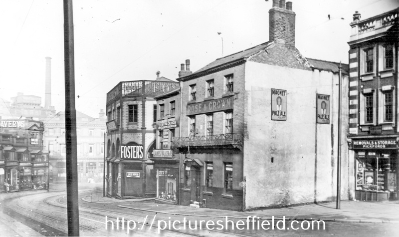 Waingate, 1915-1925, east side between Exchange Street and Lady's Bridge. No. 12 Rose and Crown public house (also known as Britannia), right, Tennant Brothers, Exchange Brewery and W and T  Avery in background