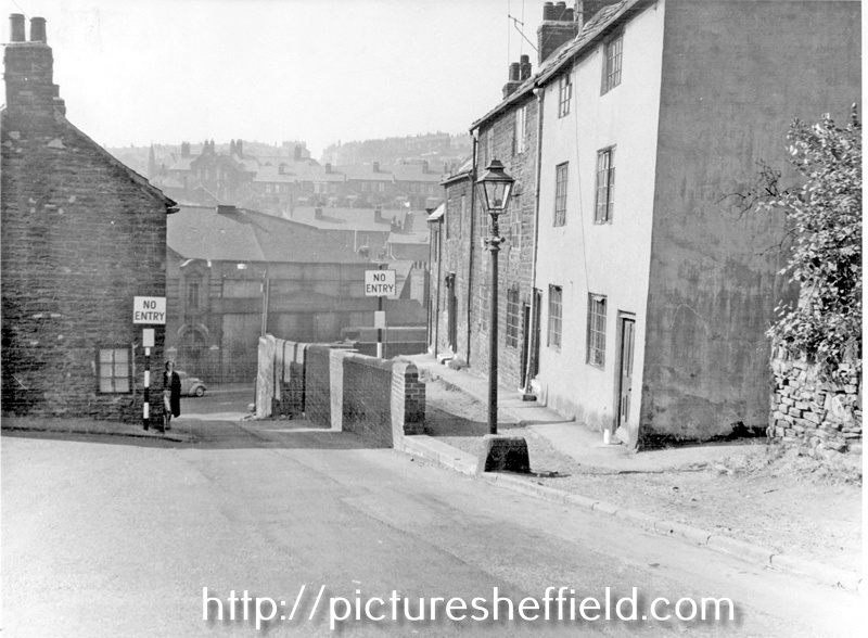 Nos. 17, 15 13 etc. (right) and gable end of No. 14 Wincobank Lane looking towards the former Picturedrome, Upwell Street