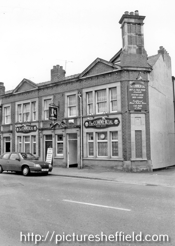 Commercial Hotel, No. 107 Station Road, Chapeltown