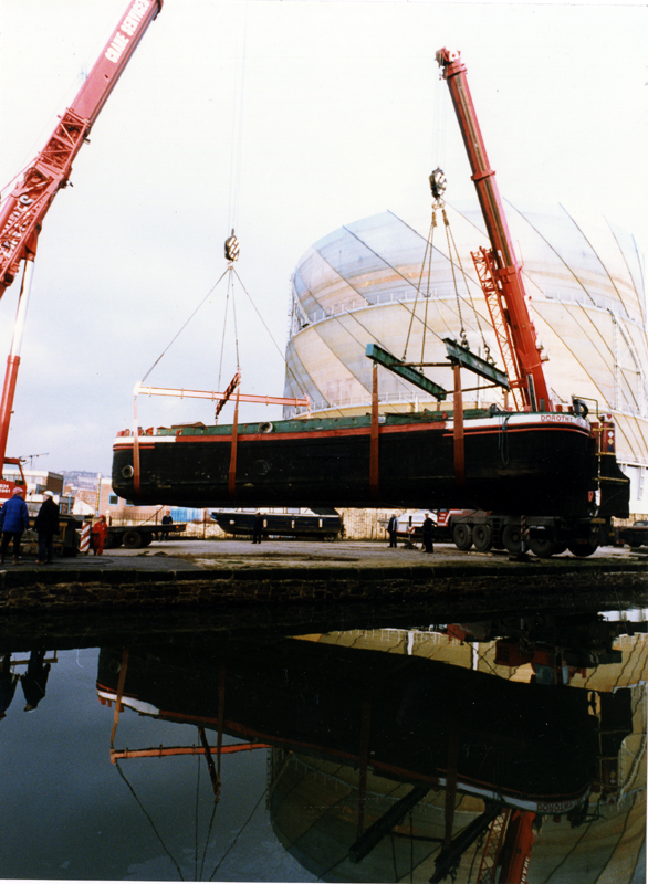 Keel, Dorothy Pax being moved to Sheffield Canal Companys Boat Yard, Sheffield and SYK Navigation for restoration