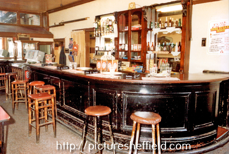 Interior of Brown Cow public house, No. 68 The Wicker
