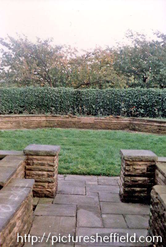 The 'Blitz' Garden, Commemorating the Blitz, 12 and 15 December 1940, City Road Memorial Gardens, City Road Cemetery