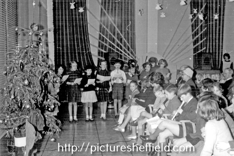 Christmas performance at Manor Library, Ridgeway Road