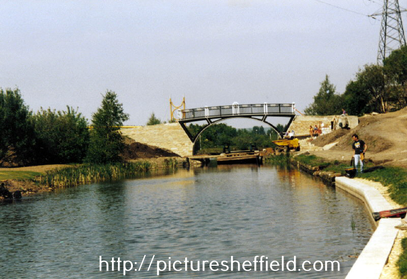 Brown Bayley Bridge under construction, Sheffield and South Yorkshire Navigation