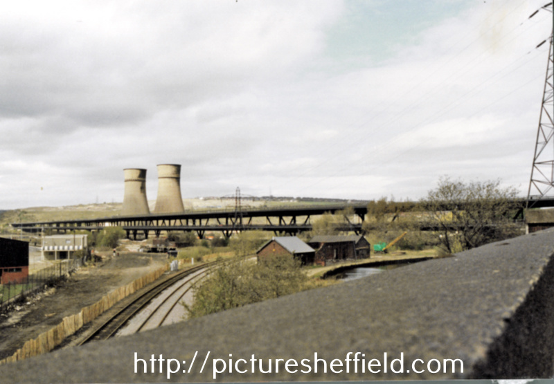 Four ways of travelling - Road via Tinsley Viaduct, Supertram (rails under construction extreme left), Rail and Canal via Sheffield and South Yorkshire Navigation with the Pump House (right) taken from Tinsley Bridge, Sheffield Road
