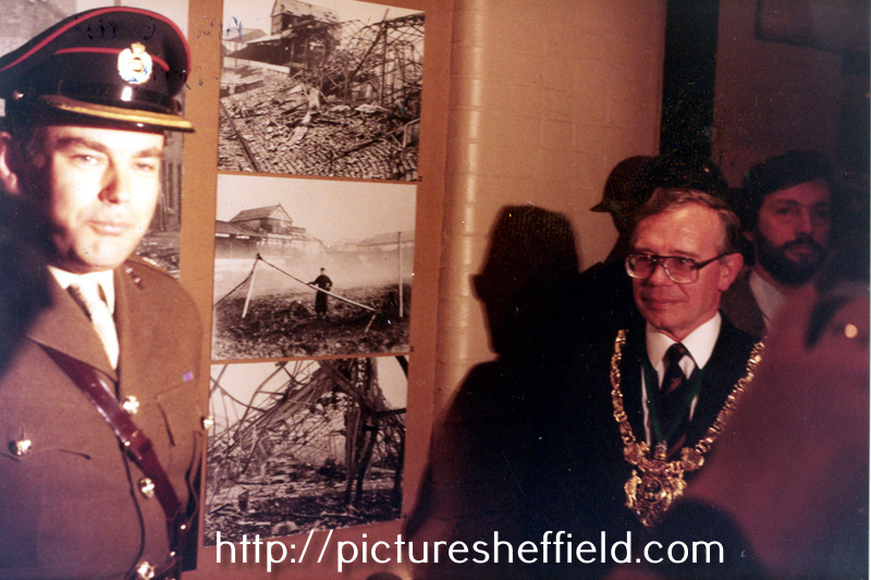 Councillor Roy Munn, Lord Mayor at the presentation to Sheffield of the Hermann 1,000kg bomb dropped in Lancing Road12-13th December 1940 and discovered during excavation work for drain laying on 9th Feb 1985
