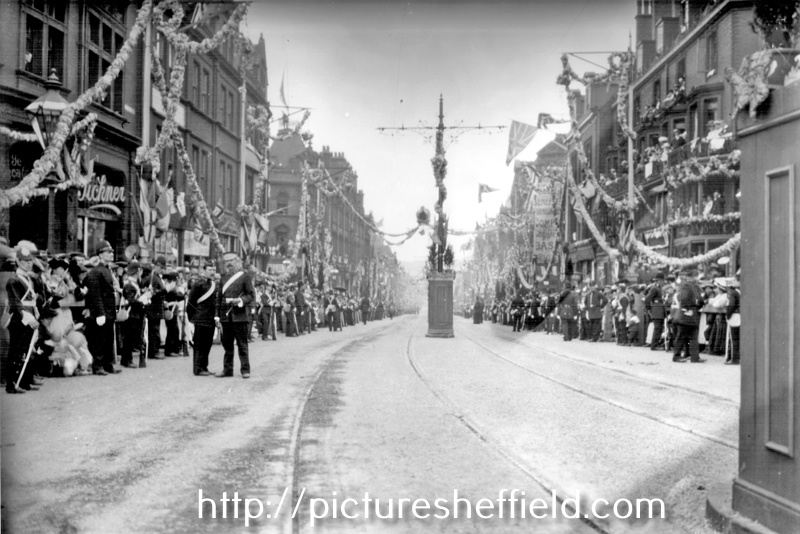 Pinstone Street from Moorhead, crowds waiting for the arrival of King Edward VII and Queen Alexandra