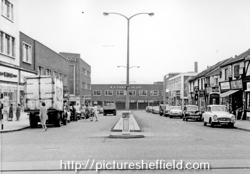 Cumberland Street, from The Moor, looking towards Porter Street and W.A. Tyzack, (built 1958 and demolished 1984)