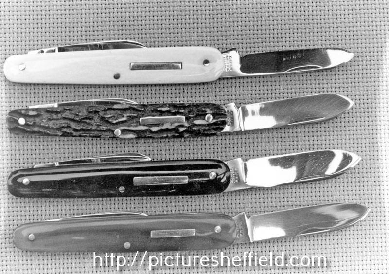 Pocket Knives made by Stanley Shaw, cutler, 48 Garden Street