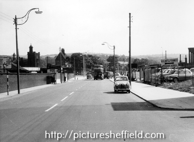 Bus Shelters, Suffolk Road looking towards Granville Road (left), Farm Road and Queens Road (right) with The Farm and Lodge in the background (left)