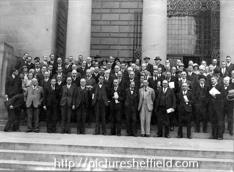Unidentified group on the steps of the City Hall, Barker's Pool