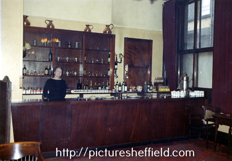 The Bar, The Sheffield Club, No. 36 Norfolk Street 