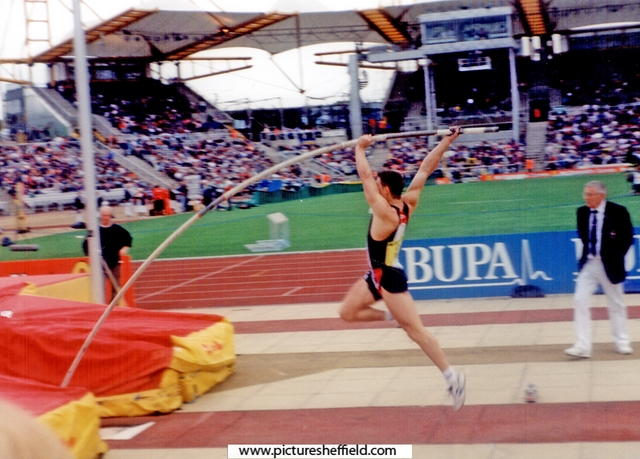 Neil Winter at 'take off' in the Mens Pole Vault, McDonalds Games Athletics Meeting, DonValley Stadium