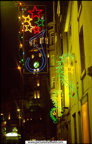 Christmas lights on Leopold Street