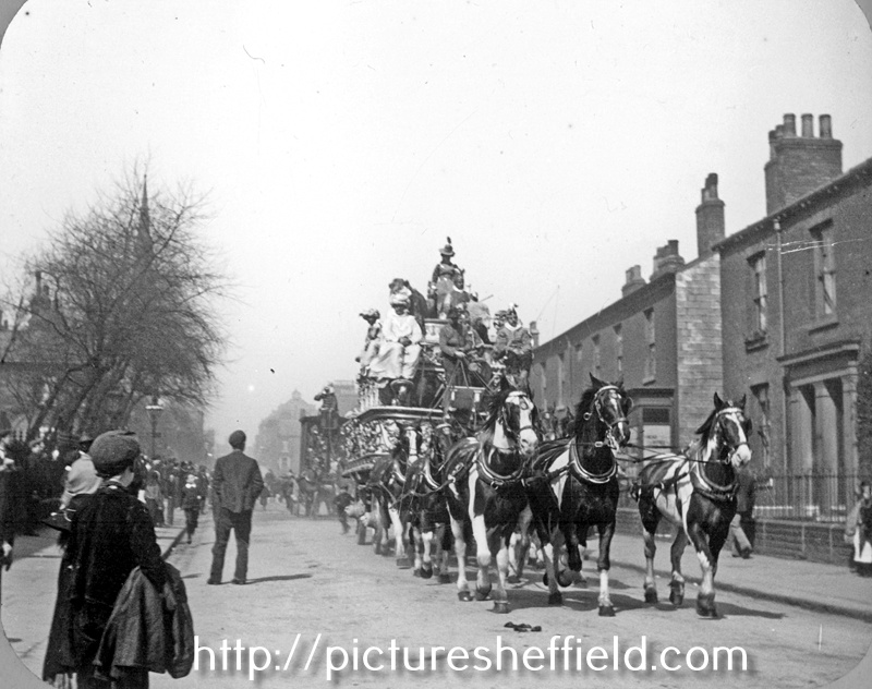 Sanger's Circus Procession, Upper Hanover Street