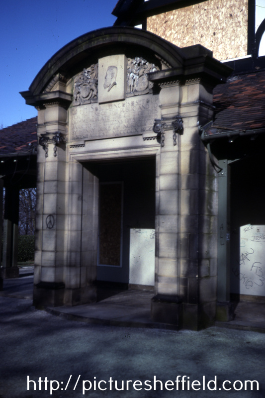 Doorway of the Pavilion, Norfolk Park  with the carved image of the 15th Duke of Norfolk