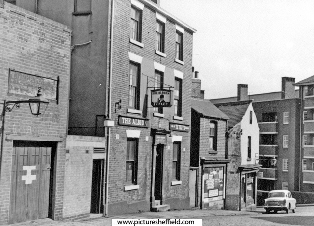 The Albion public house, No. 4 Mitchell Street (later became Brook Drive) looking towards Upper Allen Street