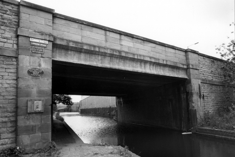 Pinfold Bridge, Staniforth Road over the Sheffield and South Yorkshire Navigation