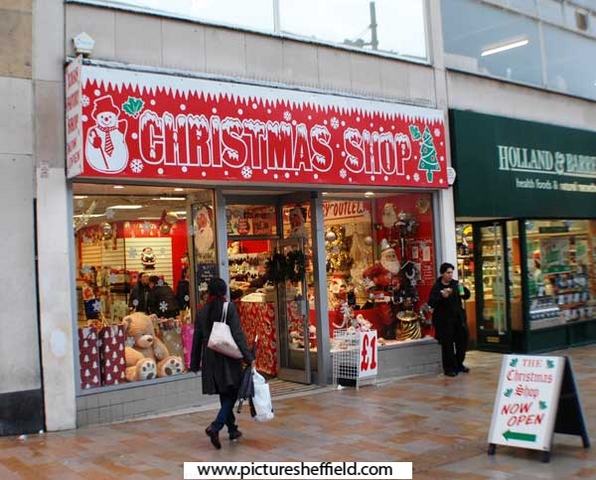 Christmas Shop, The Moor