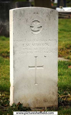 Memorial to Aircraftman (2nd class) (1030922) Leonard Wilfred Mawson, Royal Air Force, 13 May 1946, aged 25, Abbey Lane Cemetery