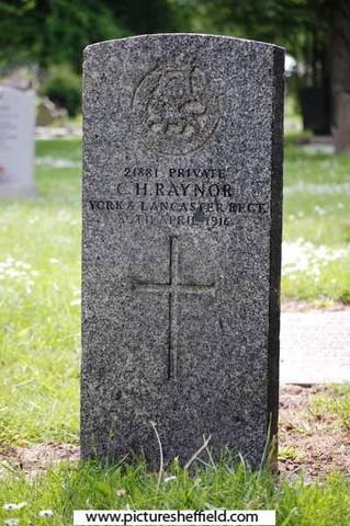 Grave of Private C. H. Raynor, York and Lancaster Regiment, 30 Apr 1916, City Road Cemetery