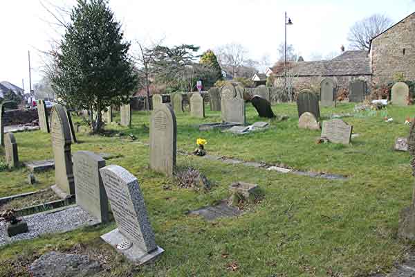 Christ Church graveyard, Dore