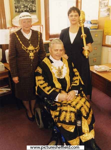 Councillor Tony Arber, Lord Mayor and Lady Mayoress, Rosemary Arber,1997/98
