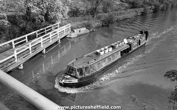 The waterbus 'Achilles' on the Sheffield and South Yorkshire Navigation