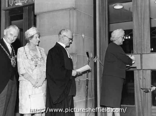 Reopening of Victoria Hall, Norfolk Street showing the Lord Mayor (1st left) and Lady Mayoress, Mrs. Lily Graham (2nd left) Alderman Lionel Stephen Edward Farris JP and Mrs Farris