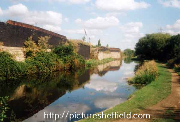 Sheffield Canal in the Worksop Road and Shirland Lane area, Attercliffe 
