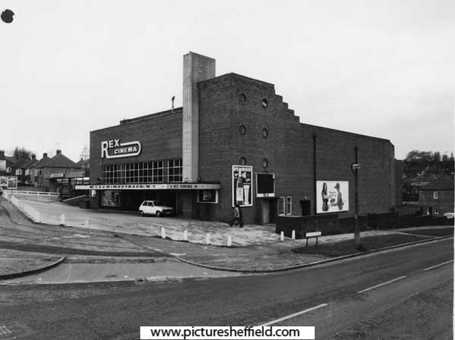 Rex Cinema, junction of Mansfield Road and Hollybank Road.  30th December 1980.