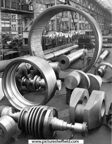 English Steel Corporation Ltd - cranks and crankshaft assembly.