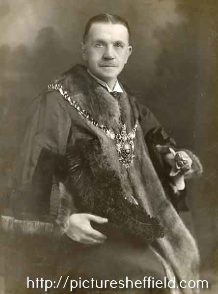 Alderman Luther Frederick Milner, Lord Mayor, 1940-1941