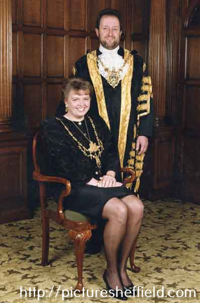 Councillor Ian Saunders, Lord Mayor and Mrs. Beverley Saunders, Lady Mayoress, 1994-1995