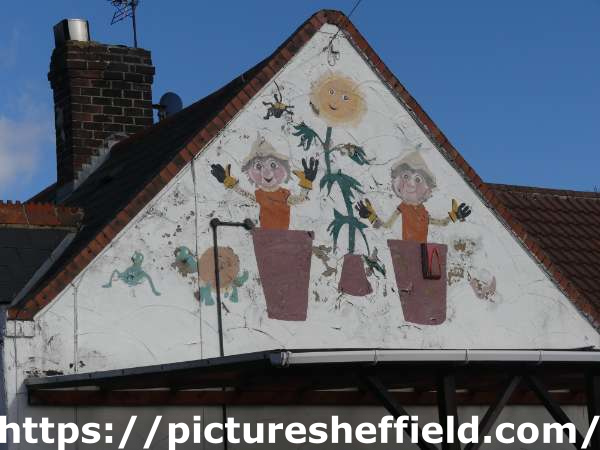 Mural on gable end of No. 29 Sheffield Road, Woodhouse