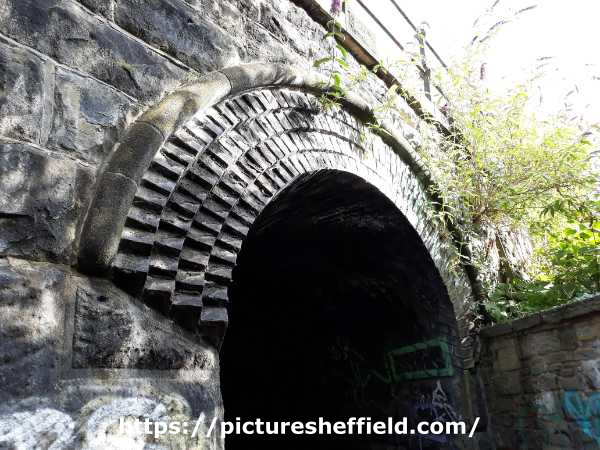 Railway bridge stonework, Cutlers Walk